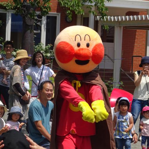 変なおじさん？