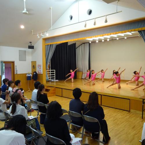 見よ、キッズダンス