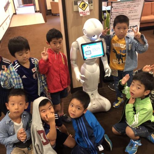 ペッパーも仲間や！