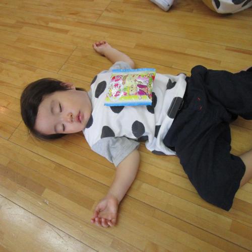 ごほうびのおやつ置いておくね